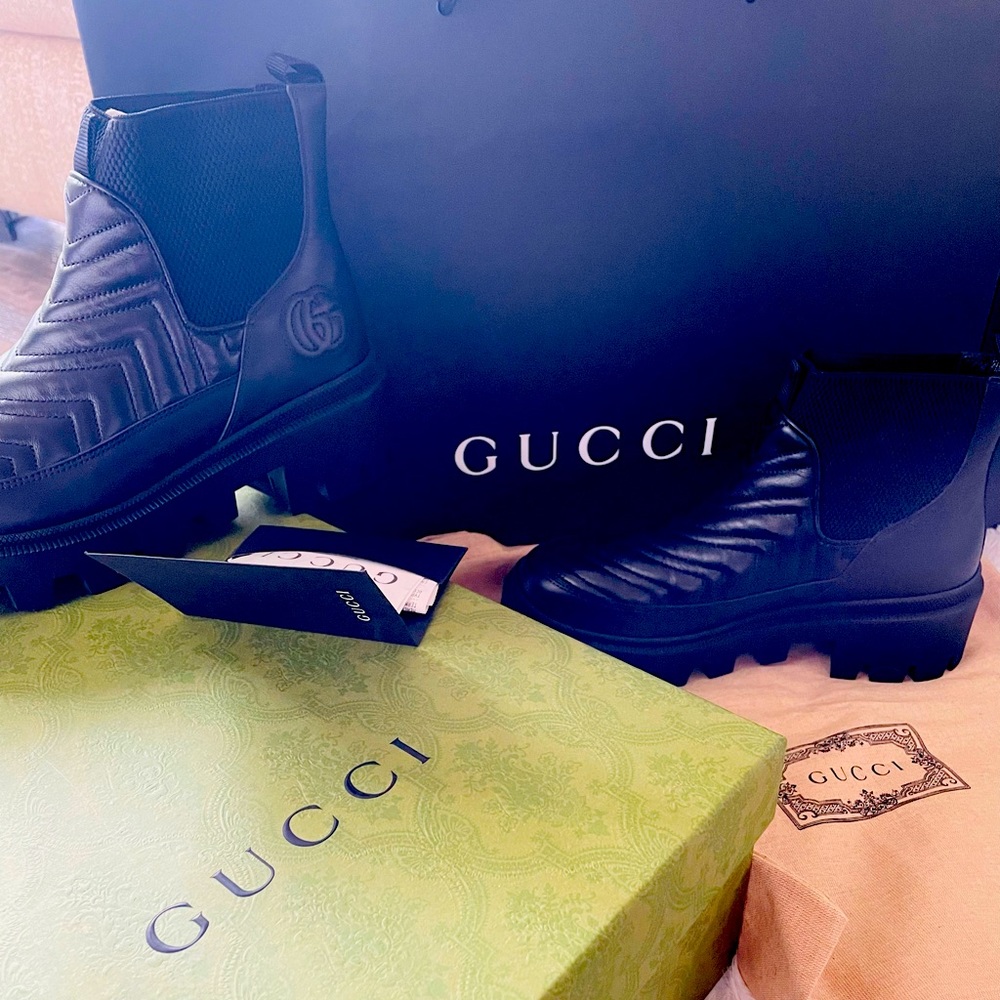 Used GUCCI boots women 8.5 Black